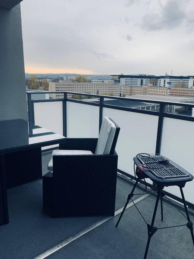 Apartment Mit Penthouse Charakter In Дрезден Экстерьер фото