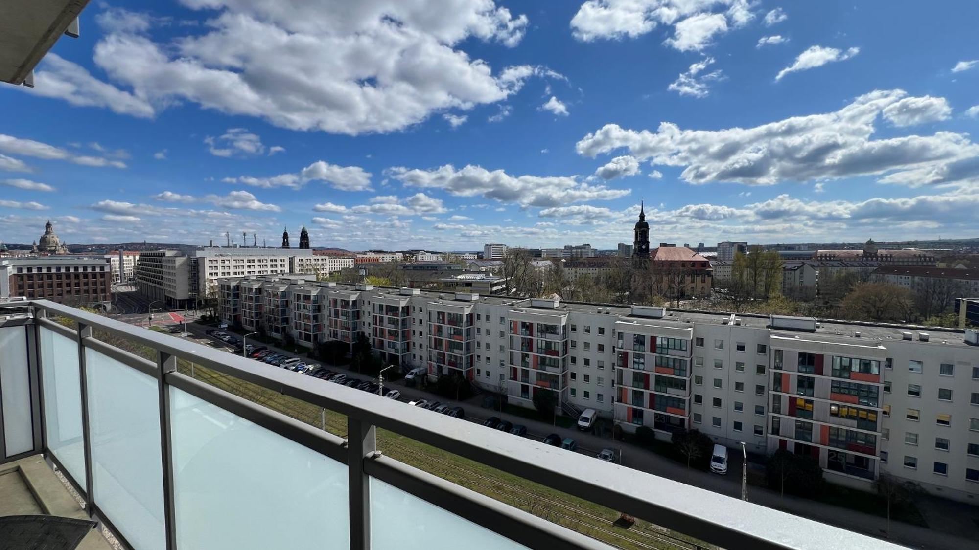 Apartment Mit Penthouse Charakter In Дрезден Экстерьер фото